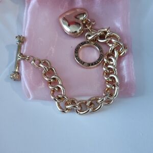 Juicy Couture Gold Rhinestone Heart Charm Toggle Bracelet 7.5
